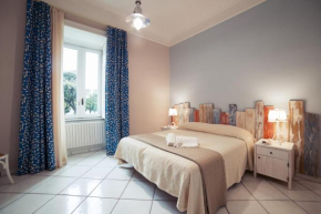 Отель La Tartaruga B&B  Салерно